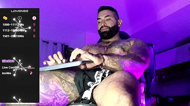 Max-prada online show from February 21, 2:01 am