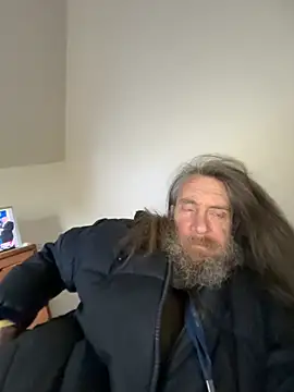 eager1975 online show from March 28, 1:00 pm