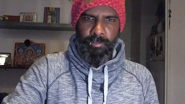 frenchblackc31 online show from November 21, 5:45 pm