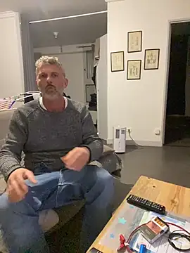 max219 online show from November 23, 7:36 pm