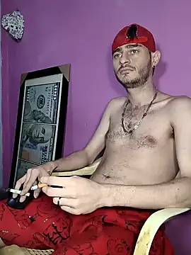 bigcockwhite777 online show from April 16, 12:10 am