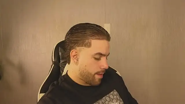 Ades Lowe online show from November 9, 12:31 pm