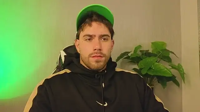 Ades Lowe online show from December 18, 11:17 am