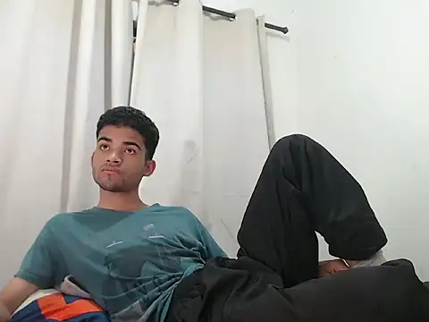 Snapshot of camillo_beischel_ chatting on September 27, 5:55 pm camillo beischel online show from September 27, 5:55 pm