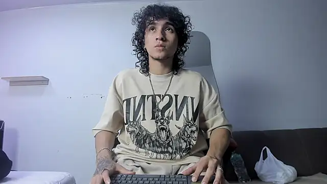 JackesTaylor online show from May 1, 6:05 am