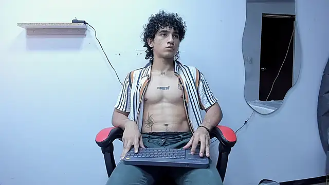 JackesTaylor online show from September 19, 4:57 am