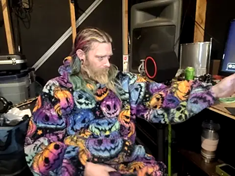 thejuicybacon online show from January 6, 5:33 am