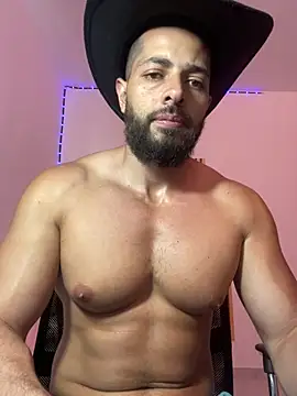 magnumchris online show from July 10, 7:15 pm