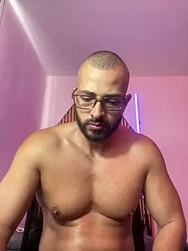 magnumchris online show from March 28, 7:03 pm