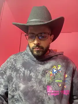 magnumchris online show from April 5, 11:34 pm