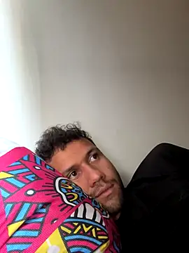 Michaell Spinelly online show from September 11, 5:34 pm