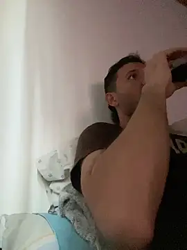 Michaell Spinelly online show from March 30, 8:54 pm