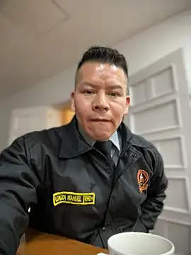 Manu0586 online show from September 9, 11:58 pm