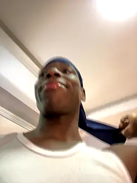 CharlesBrown  online show from December 2, 1:47 pm