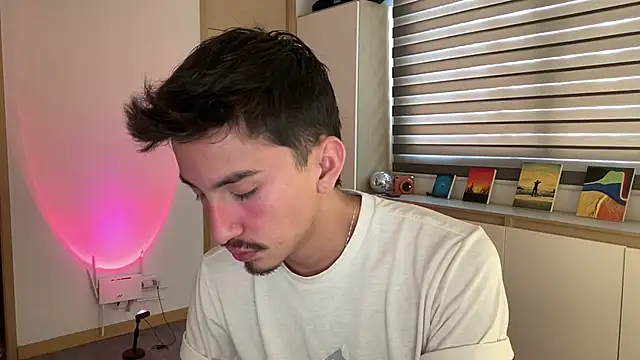 sweettaaron01 online show from November 18, 5:38 pm