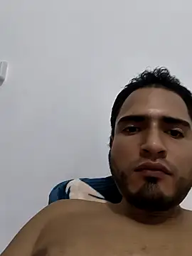 luigy-96 online show from November 12, 1:39 pm