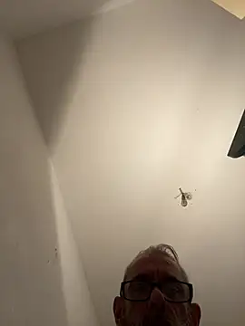 crisfootlicker online show from July 24, 5:26 am
