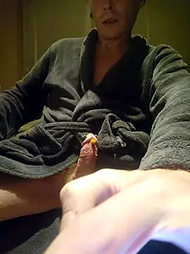 piercingpik online show from October 30, 11:28 pm