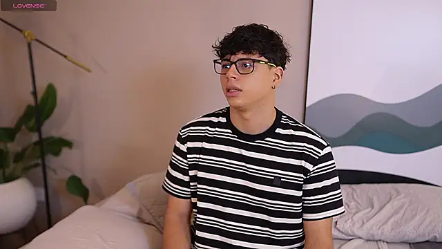 Ethan occonor online show from October 11, 6:45 pm