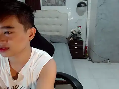 sexysam14 online show from November 4, 5:30 am