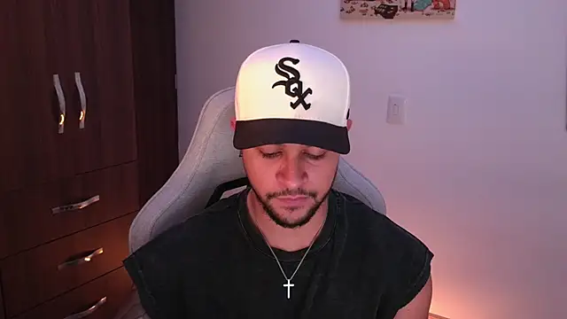 domsantiago  online show from March 2, 3:17 am