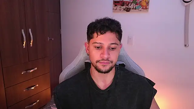 domsantiago  online show from January 12, 3:32 am