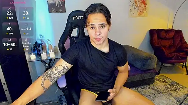 Maximiliano scoott   online show from January 11, 8:01 pm