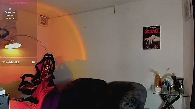 Maximiliano scoott   online show from March 20, 10:57 pm