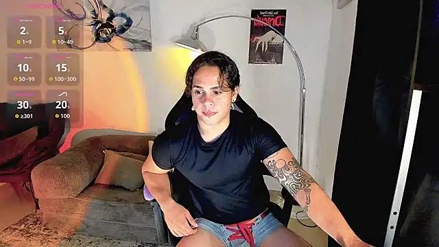 Maximiliano scoott   online show from April 17, 10:45 pm