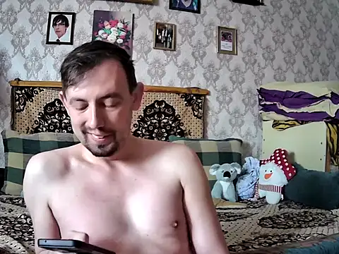 Bnjmn1996 online show from March 23, 7:47 am