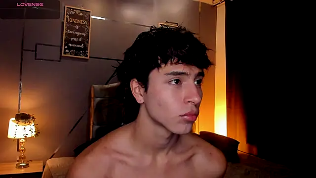 Christopher 77 online show from November 24, 1:34 pm