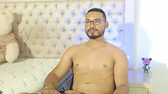 marcusblade online show from November 20, 9:35 pm