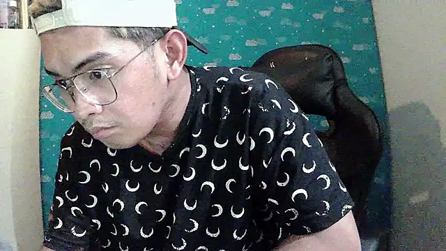 riley cum online show from March 26, 8:02 pm