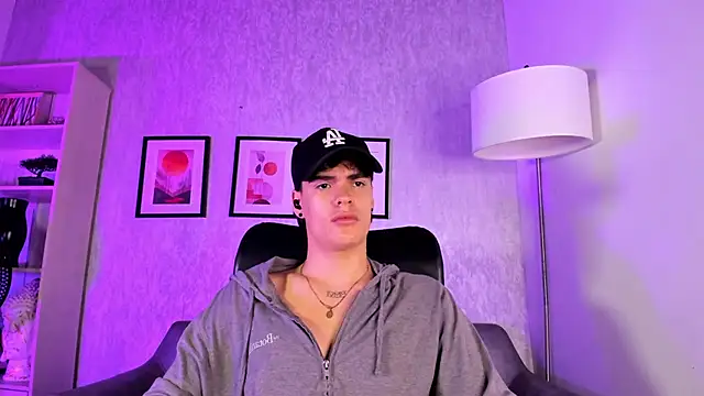 BenitoSaenz online show from November 3, 12:09 pm