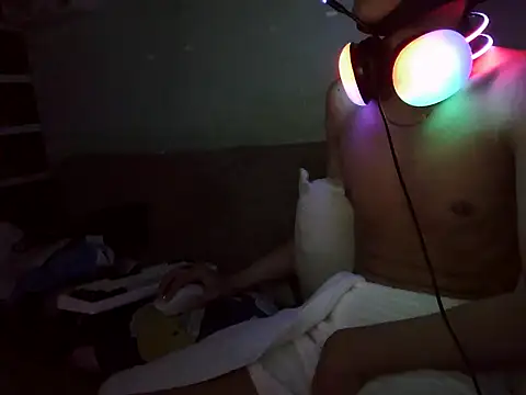 boyhigh1997 online show from October 4, 11:26 am