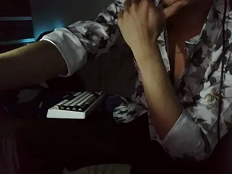 boyhigh1997 online show from October 2, 5:39 pm