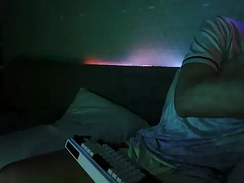 boyhigh1997 online show from September 23, 4:01 am