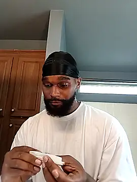 EbonyKing69 online show from September 29, 11:00 pm