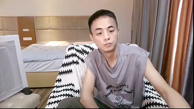 Tsia-Die online show from December 5, 6:42 am