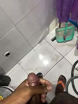 Preto Diamamte online show from March 6, 9:50 am