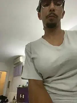 mazerhot online show from January 12, 9:24 am