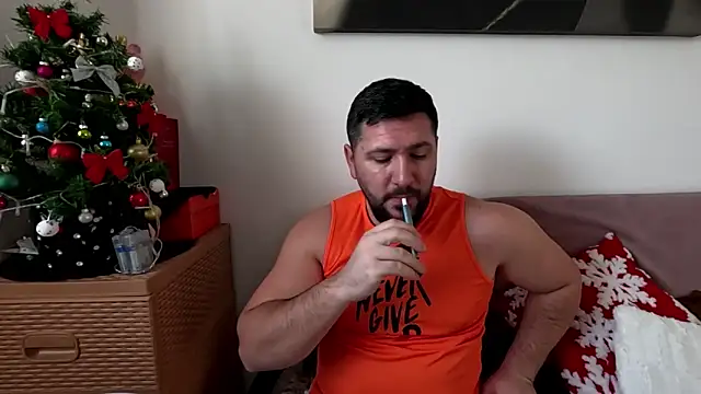 Gold Alpha Boy online show from December 18, 11:50 am