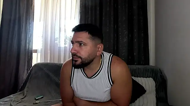 Gold Alpha Boy online show from September 27, 7:39 am