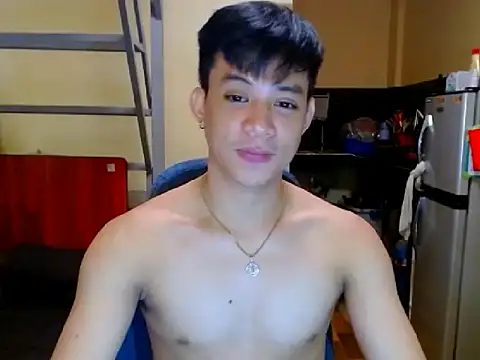 Snapshot of ASIANFULLYLOADEDCUM chatting on October 10, 4:39 am ASIANFULLYLOADEDCUM online show from October 10, 4:39 am