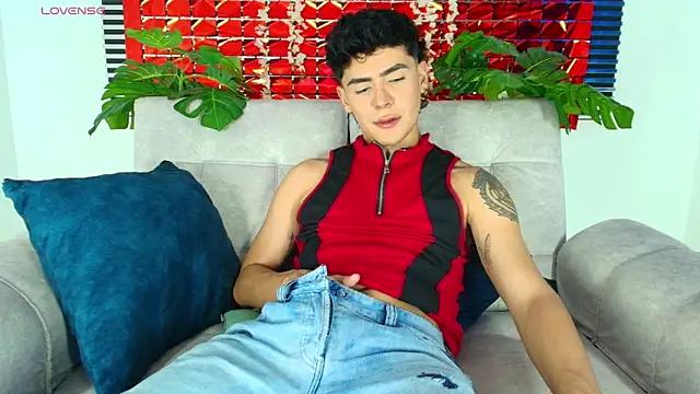 CamiiGuzmanX online show from February 11, 9:53 pm