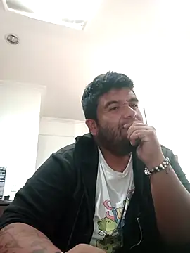 Rolo-Sumiso online show from April 1, 3:20 pm