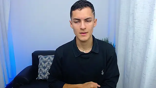 Matiius18 online show from October 22, 1:59 pm