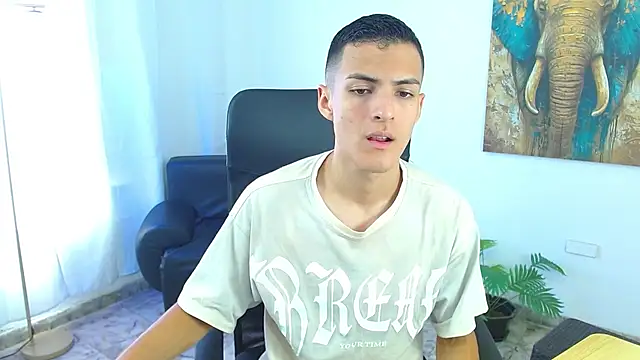 Matiius18 online show from May 21, 1:37 pm