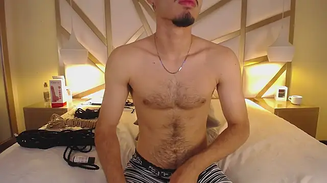 Jaxon Carter online show from February 14, 1:44 am