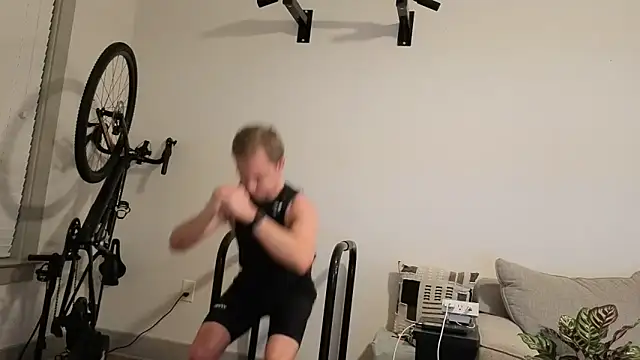 Drakerileyxxx online show from January 16, 3:09 am